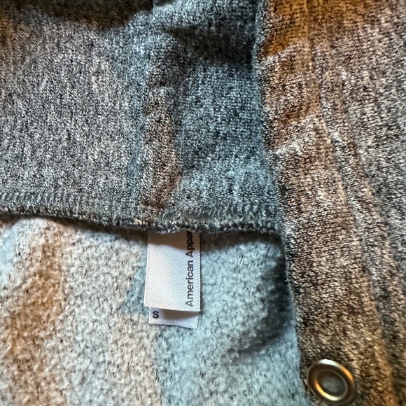 American Apparel Full-Zip Heathered Grey Hooded Sweatshirt Size Small EUC! - Picture 2 of 4